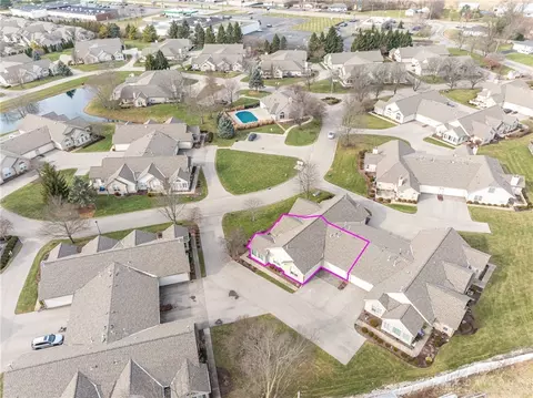 View/Area - 2133 Willow Run Cir, Enon, OH 45323 photo 4 of 11