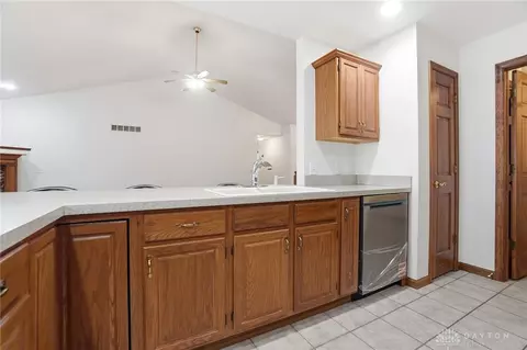 Kitchen - 9048 Bedford Ct, Centerville, OH 45458 photo 3 of 6