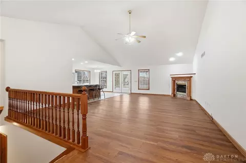 Living - 9048 Bedford Ct, Centerville, OH 45458 photo 1 of 2