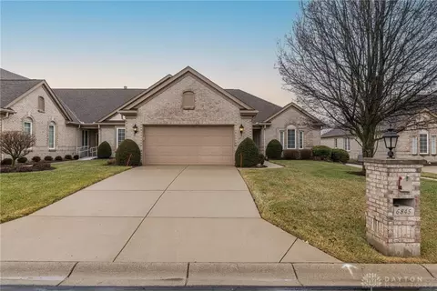 6845 Lorien Woods Dr, Dayton, OH 45459