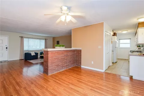 Living - 1005 Chateau Dr, Kettering, OH 45429 photo 8 of 8