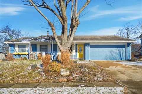 309 Applehill Dr, West Carrollton, OH 45449