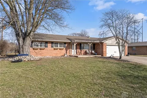 180 Wexford Dr, Monroe, OH 45050