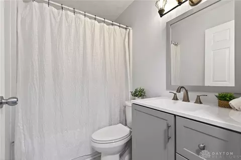Bath - 2925 S Tecumseh Rd, Springfield, OH 45502 photo 2 of 3