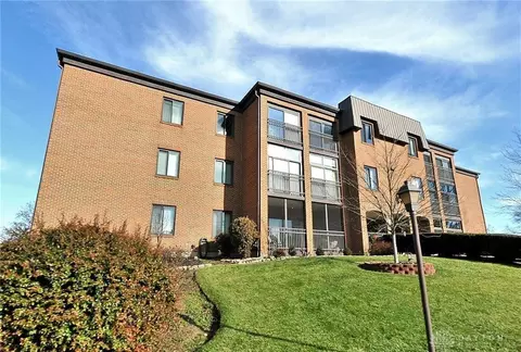 1570 Cedar Bark Trl #5, Dayton, OH 45449