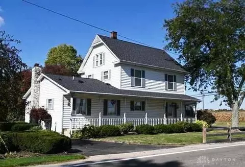 536 Barnhart Rd, Troy, OH 45373