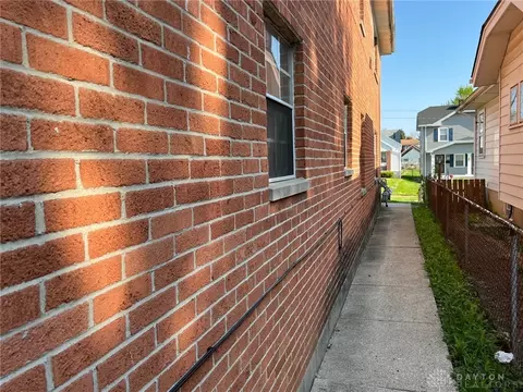 Entry Way - 232 E Bruce Ave, Dayton, OH 45405 photo 1 of 2