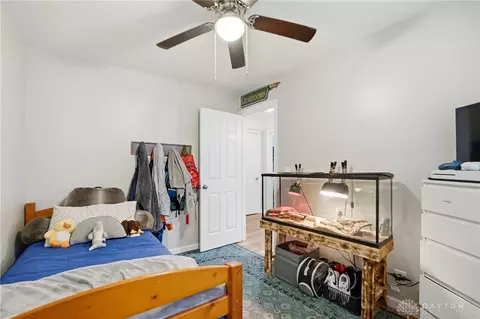 Bedroom - 8797 Long Ln, Cincinnati, OH 45231 photo 6 of 6