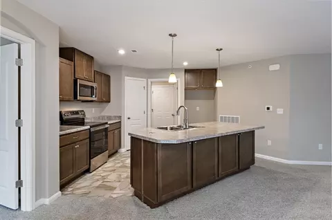 4252 Apple Branch Dr #55-201, Sugarcreek Township, OH 45459