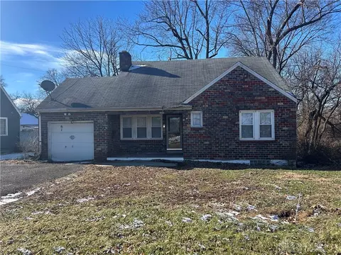 61 S Union Rd, Dayton, OH 45417
