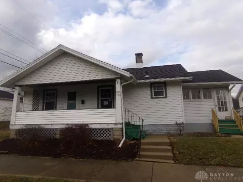1015 Rodgers Dr, Springfield, OH 45503