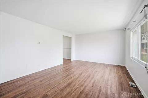 2614 Impala Dr, Cincinnati, OH 45231 photo 2