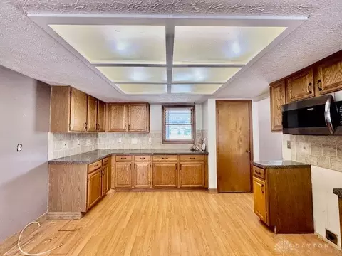 Kitchen - 105 Cherry St, Springboro, OH 45066 photo 3 of 6