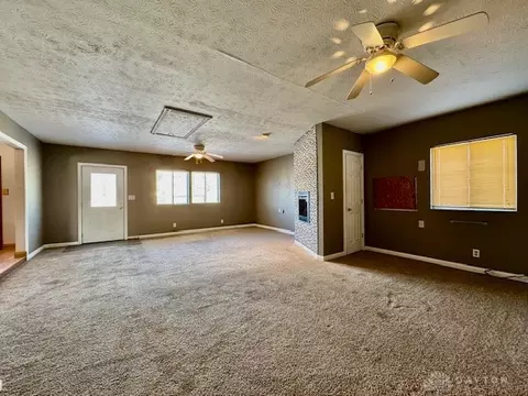 Living - 105 Cherry St, Springboro, OH 45066 photo 17 of 29