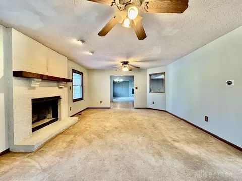 Living - 105 Cherry St, Springboro, OH 45066 photo 22 of 29
