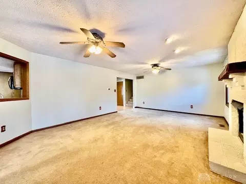 Living - 105 Cherry St, Springboro, OH 45066 photo 23 of 29