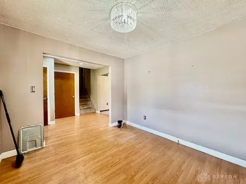 Living - 105 Cherry St, Springboro, OH 45066 photo 7 of 29