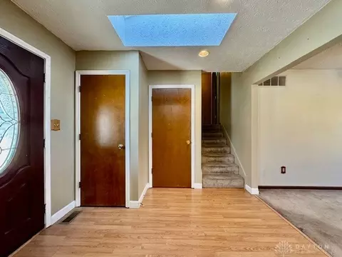 Entry Way - 105 Cherry St, Springboro, OH 45066 photo 5 of 6