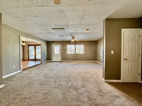 Living - 105 Cherry St, Springboro, OH 45066 photo 18 of 29