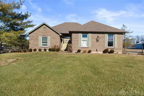 2516 W Pekin Rd, Springboro, OH 45066