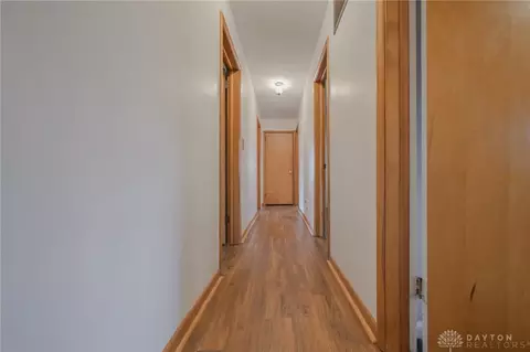 Entry Way - 255 S Bird Rd, Springfield, OH 45505 photo 2 of 3