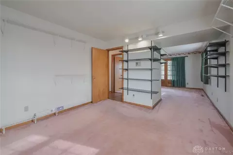 Bedroom - 255 S Bird Rd, Springfield, OH 45505 photo 5 of 7