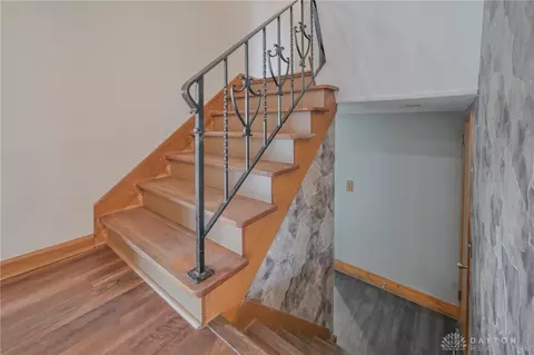 Entry Way - 255 S Bird Rd, Springfield, OH 45505 photo 1 of 3