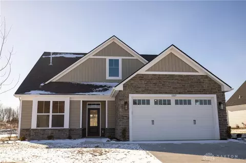 1507 Kingsgate Rd, Springfield, OH 45502 photo 2