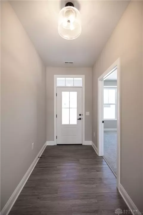 1507 Kingsgate Rd, Springfield, OH 45502 photo 3