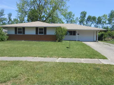 7999 Blackshear Dr, Dayton, OH 45424