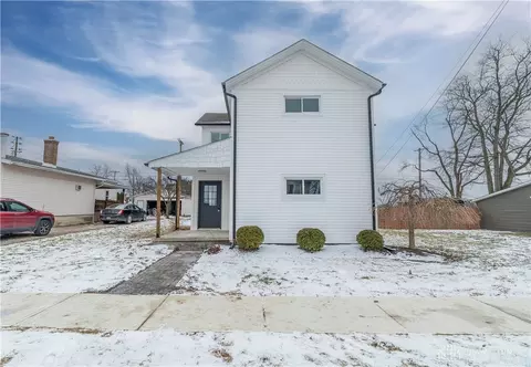 4 W Cross St, Laura, OH 45337