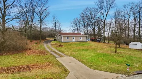 5353 Little Richmond Rd, Dayton, OH 45426