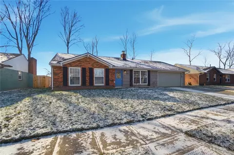 245 Whispering Pines St, Springboro, OH 45066