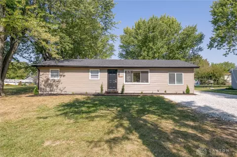 4270 Shawnee Trl, Jamestown, OH 45335