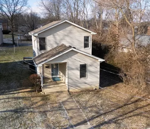 312 N Beech St, Oxford, OH 45056