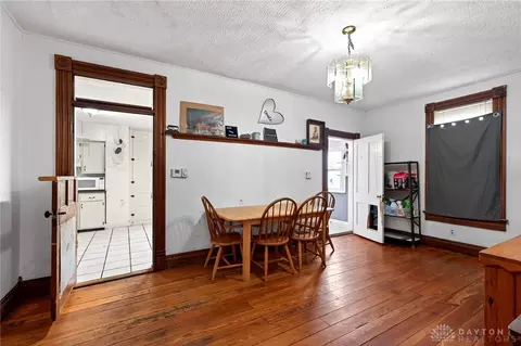 Dining - 1682 Edwards Ave, Springfield, OH 45503 photo 2 of 3
