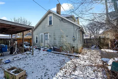 Exterior - 1682 Edwards Ave, Springfield, OH 45503 photo 9 of 13