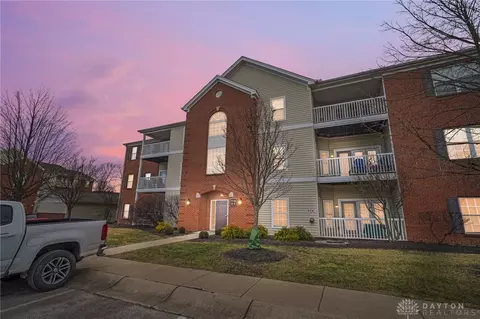 2636 Harding Ct #U, Beavercreek, OH 45431
