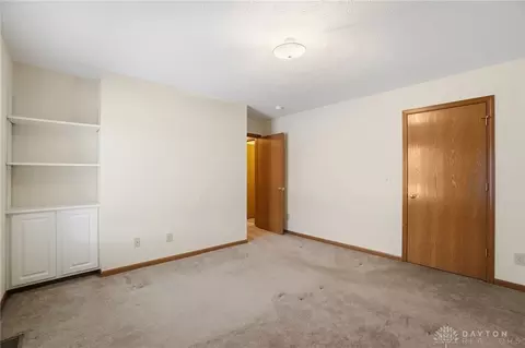 Bedroom - 1711 Pinehurst Dr, Springfield, OH 45502 photo 6 of 6