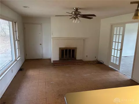 2743 Ironwood Dr, Springfield, OH 45504 photo 8