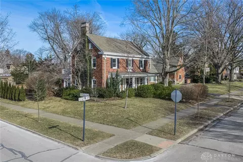 203 Harman Blvd, Oakwood, OH 45419