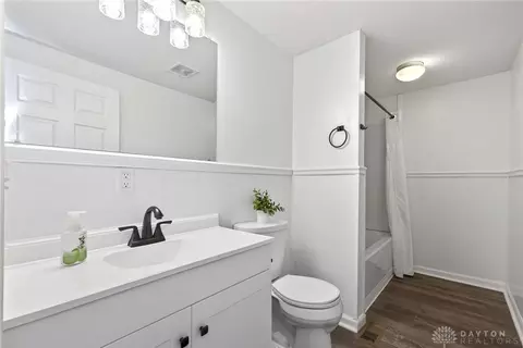 Bath - 6788 Ginger Ave, Enon, OH 45323 photo 1 of 4