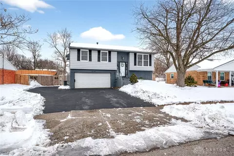 Exterior - 6788 Ginger Ave, Enon, OH 45323 photo 7 of 12