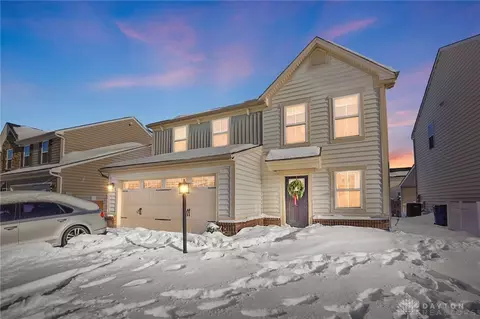 6303 Willow Oak Dr, Tipp City, OH 45371