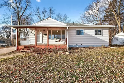 221 Duffy Ct, Dayton, OH 45431