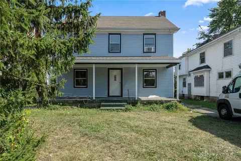 452 Allwen Dr, Dayton, OH 45406