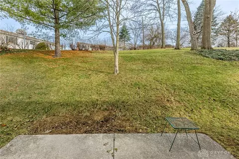 Exterior - 844 Cascade Dr, Riverside, OH 45431 photo 4 of 4