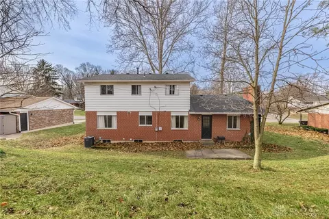 Exterior - 844 Cascade Dr, Riverside, OH 45431 photo 2 of 4