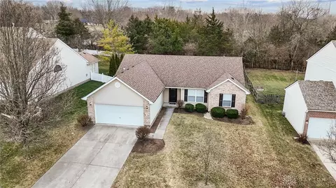 111 Evergreen Ct, Franklin, OH 45005
