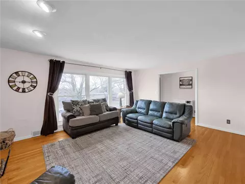 Living - 3596 Tait Rd, Dayton, OH 45439 photo 2 of 3